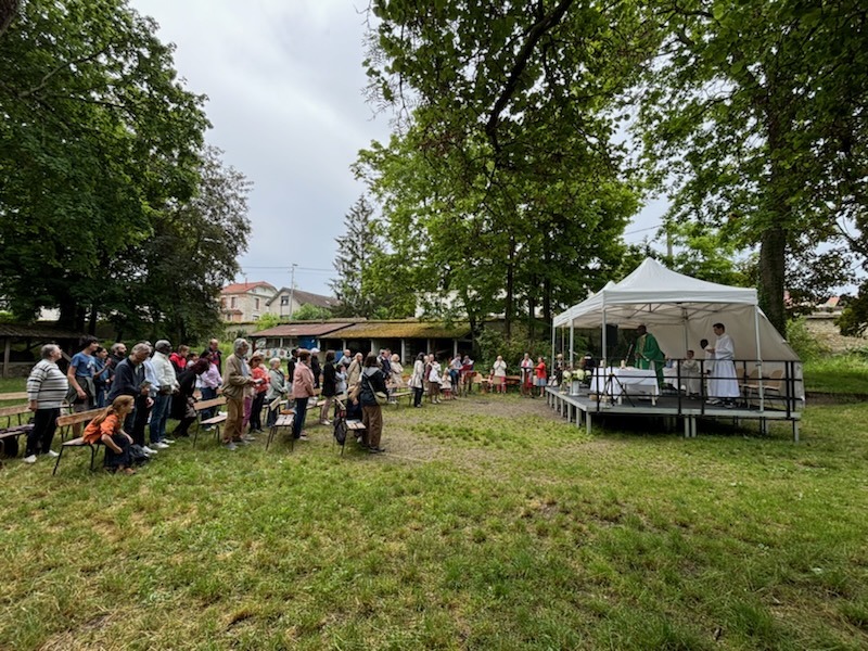 Messe de rentrée de la paroisse d’Avon à 10h30 au Bois Fleuri 